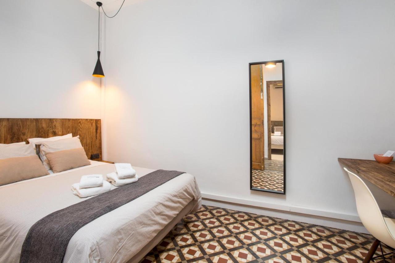 Casa Maca Guest House Barcellona Esterno foto