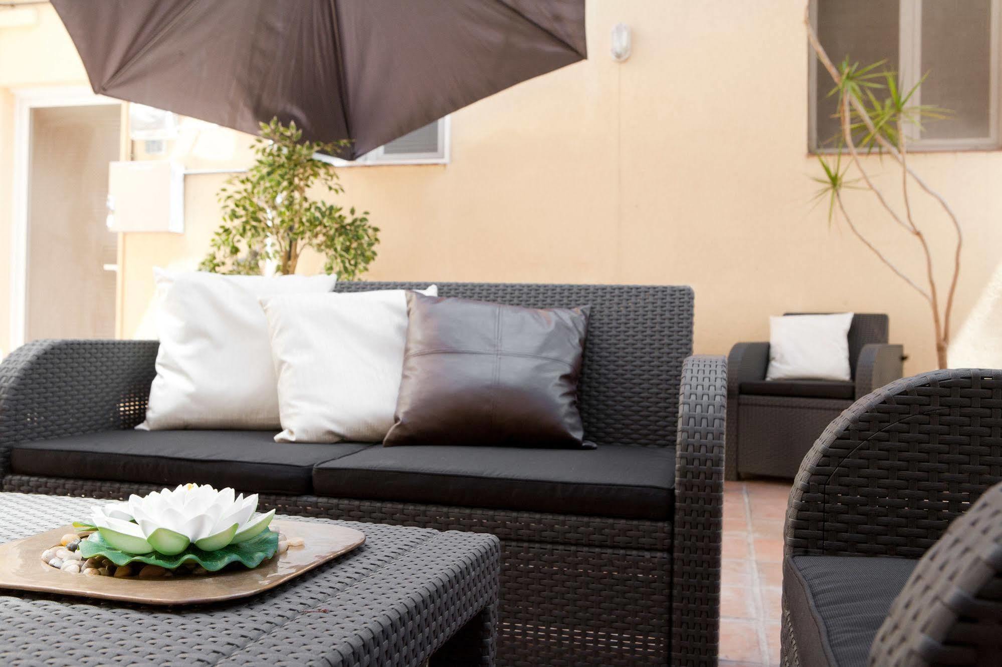 Casa Maca Guest House Barcellona Esterno foto
